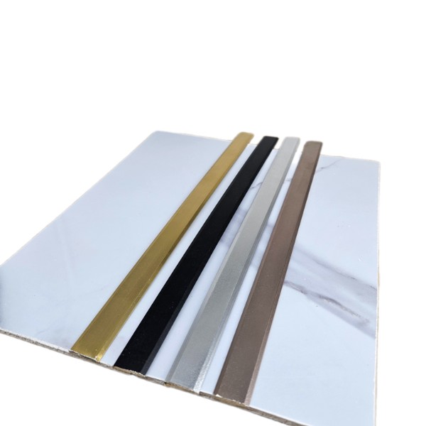 PVC falpanel - Takaró díszléc