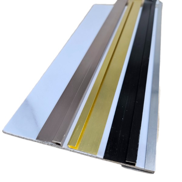 PVC falpanel - Végzáró elem